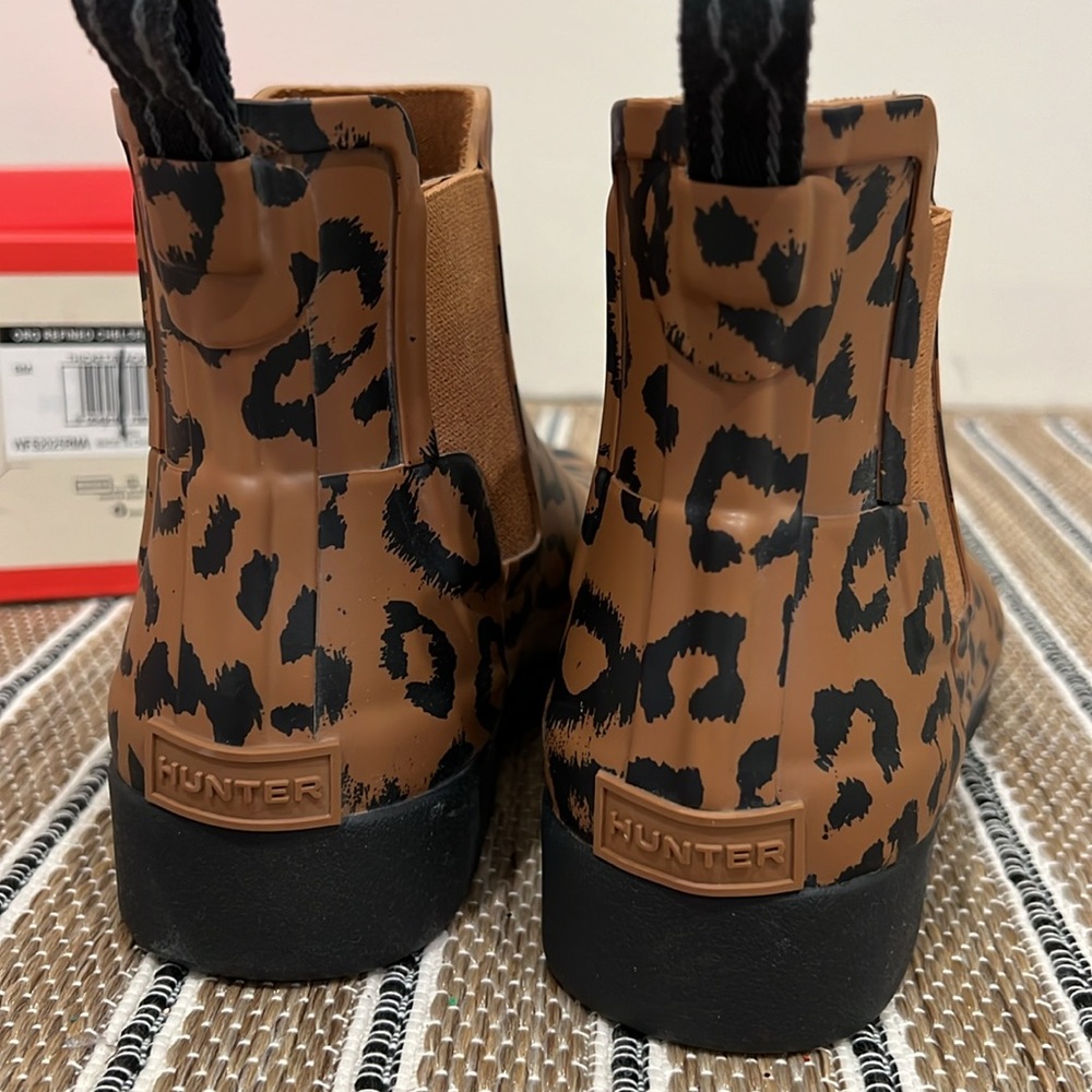 Hunter Refined Chelsea Boots View 4